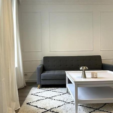Le Petit Paris Compiegne Apartment Bagian luar foto