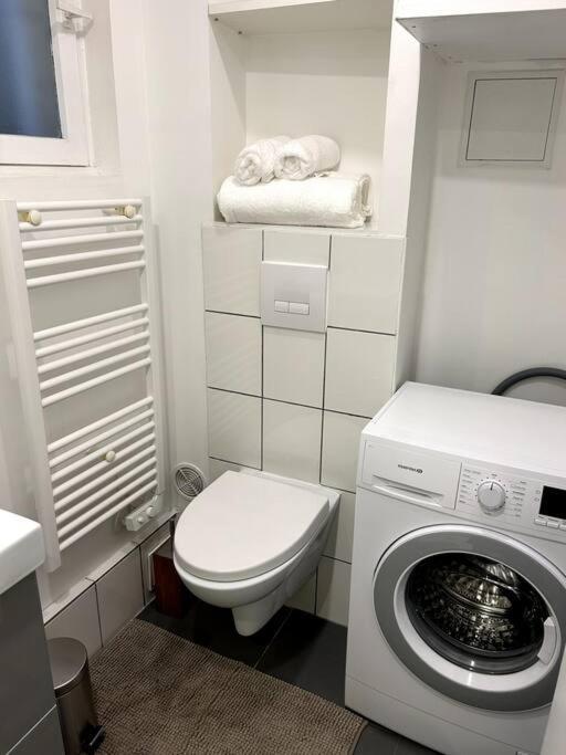 Le Petit Paris Compiegne Apartment Bagian luar foto