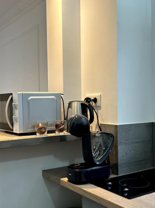 Le Petit Paris Compiegne Apartment Bagian luar foto